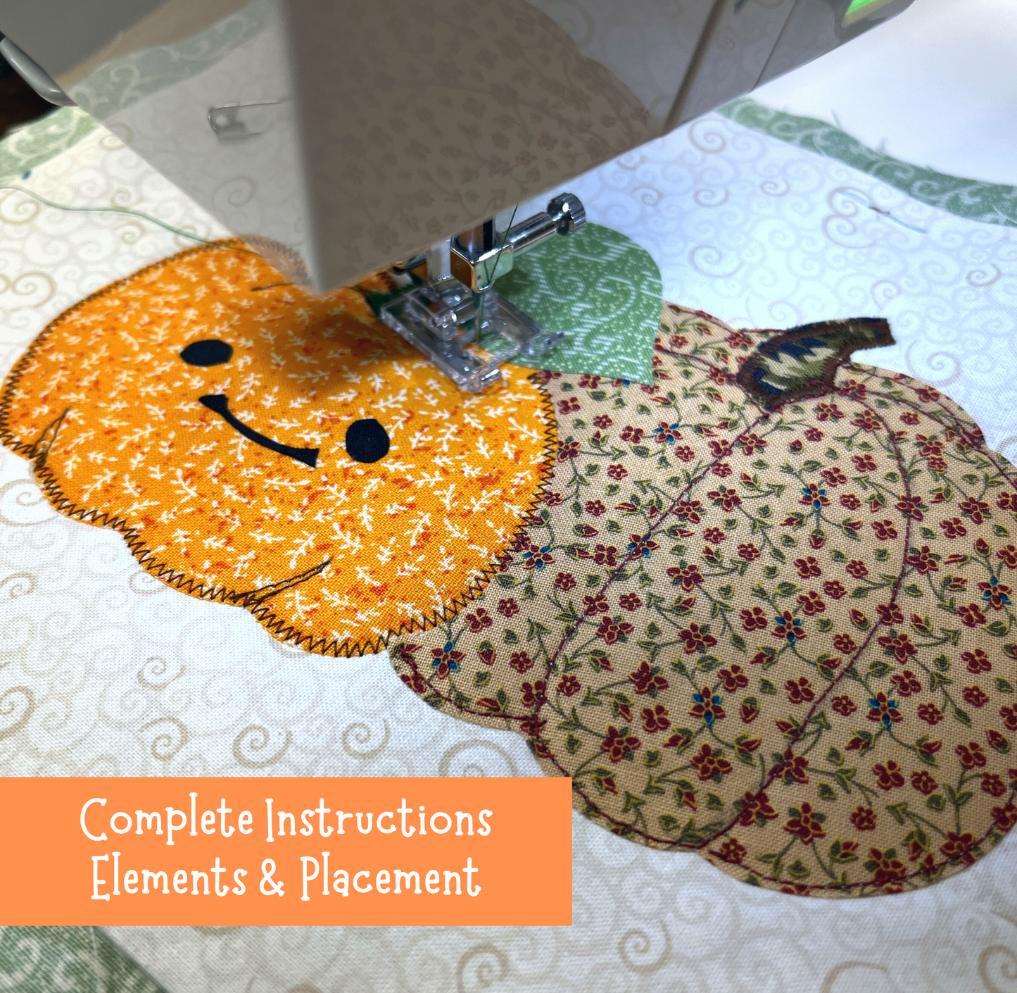 Happy Pumpkins mug rug sewing
