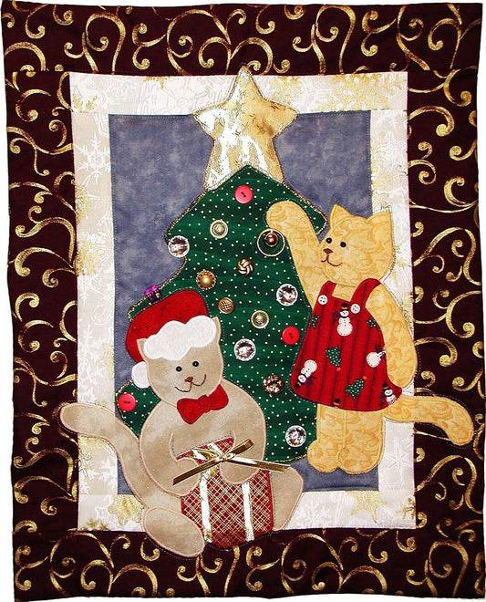 Kittens decorating Christmas Tree Wall Quilt Pattern
